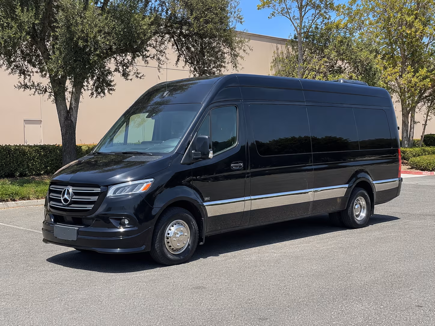 book the perfect ride for your next concert or music festival 2