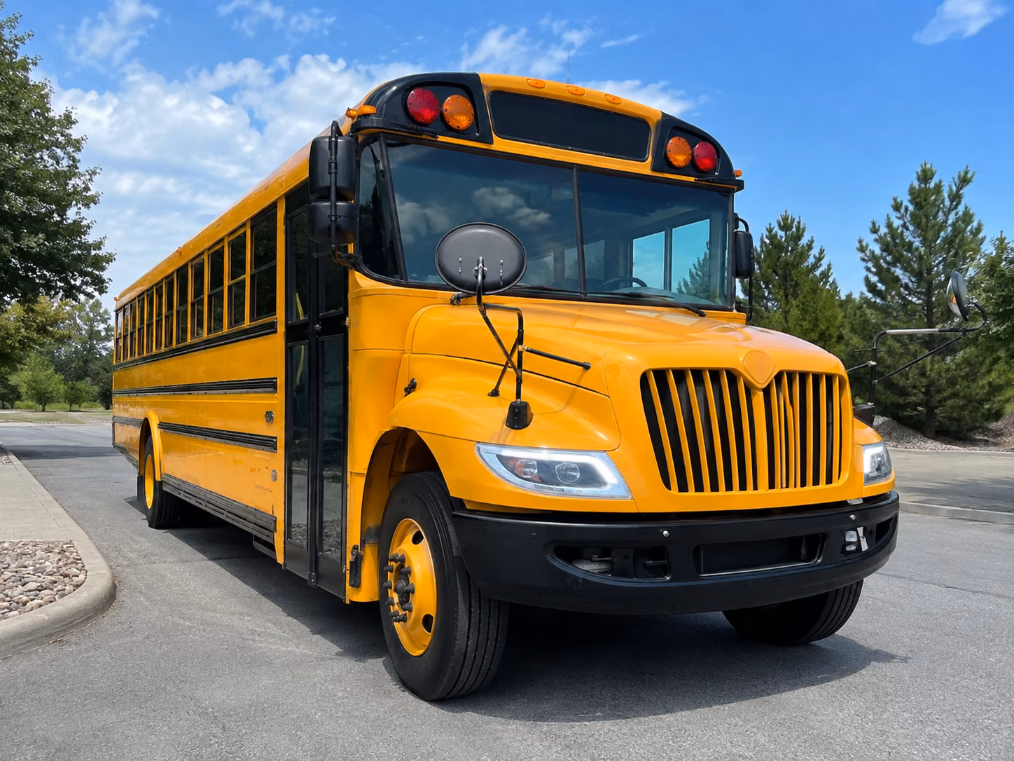 book the perfect ride for your next field trip 3