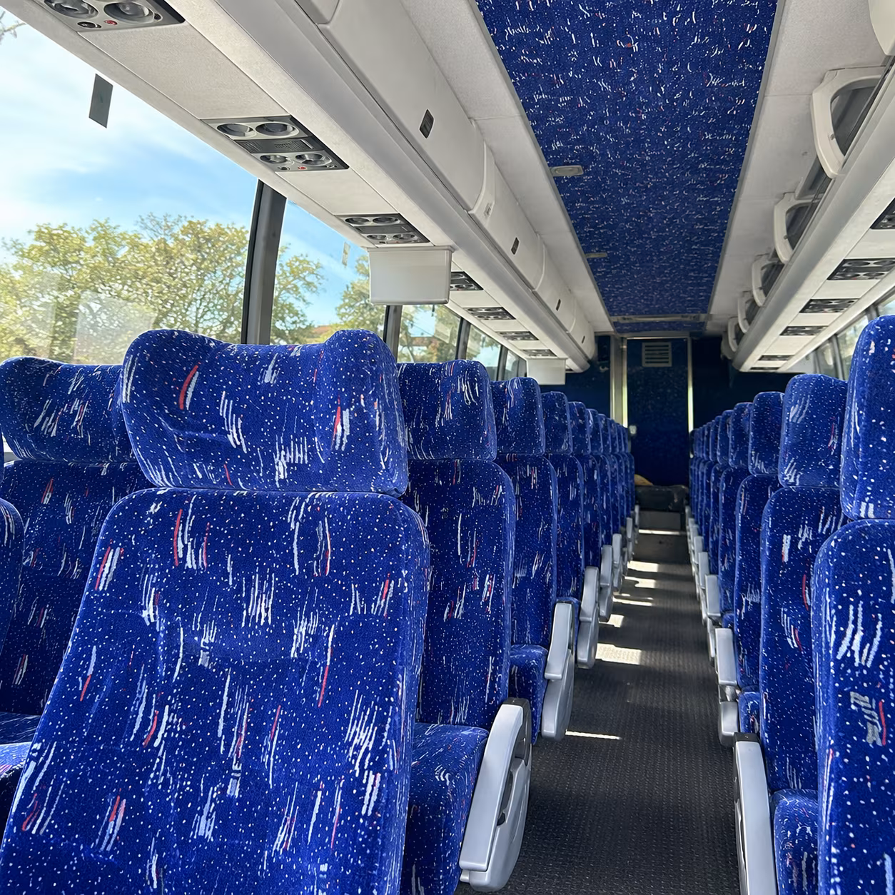 book the perfect ride for your next prom 2