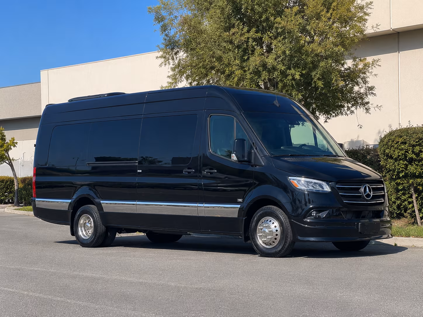 book the perfect ride for your next sporting event 4