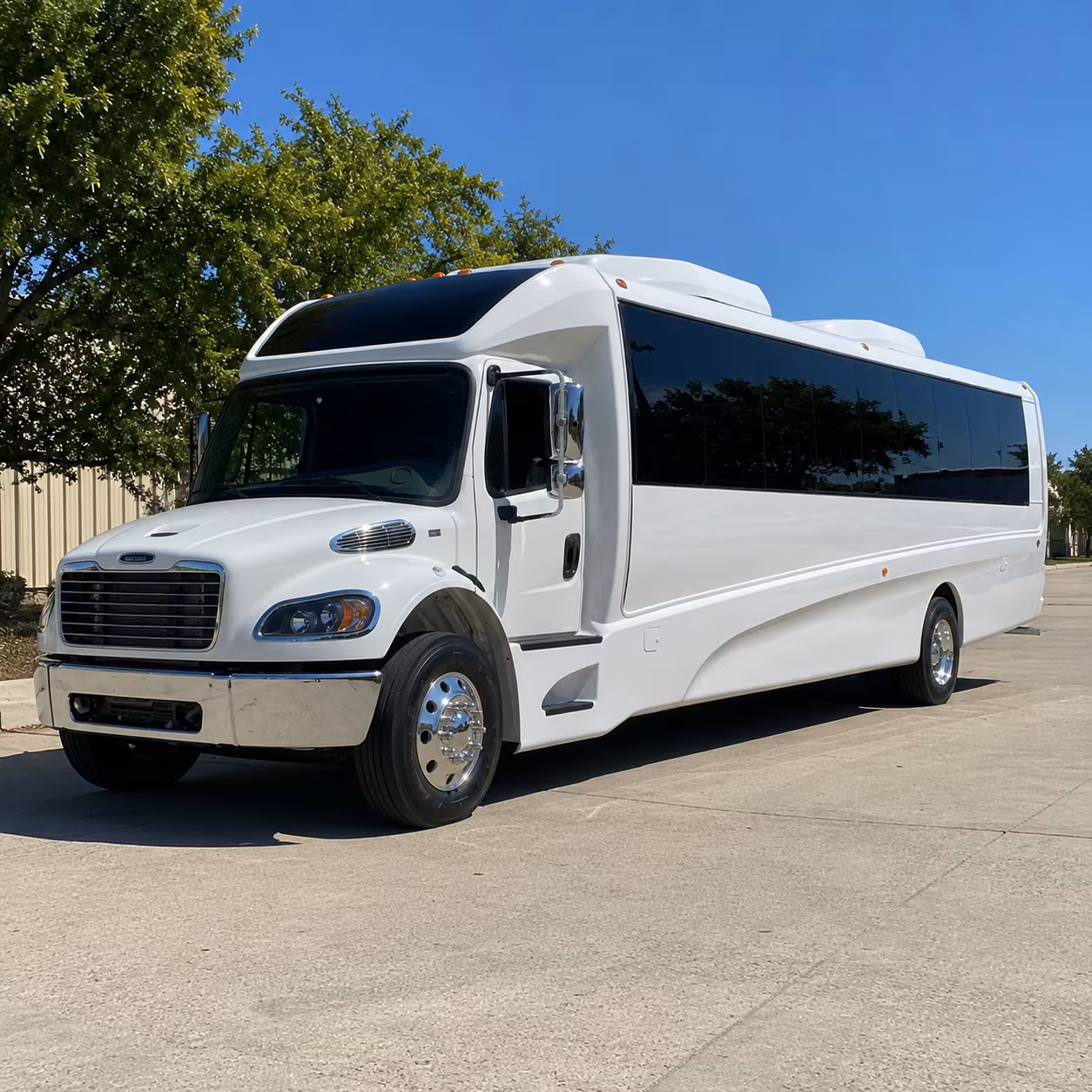 sioux falls 25 passenger minibus