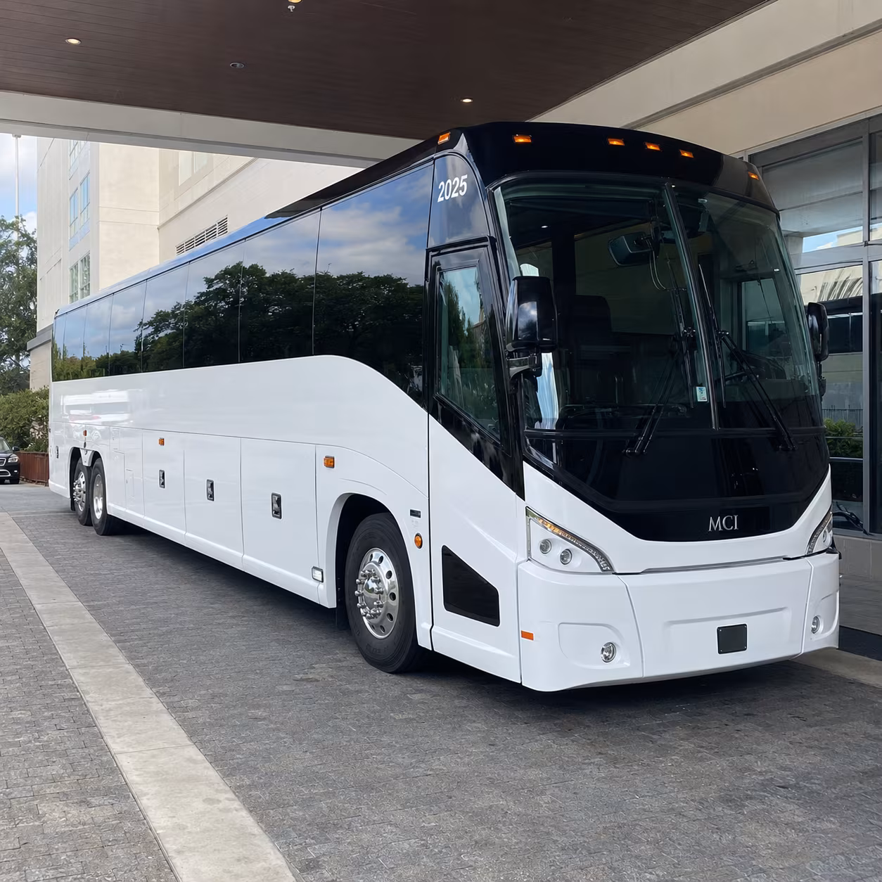 sioux falls 54 passenger charter bus