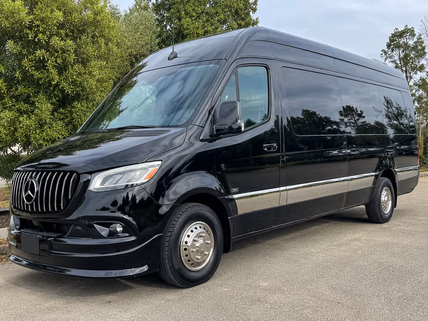 sioux falls prom transportation onboard seating